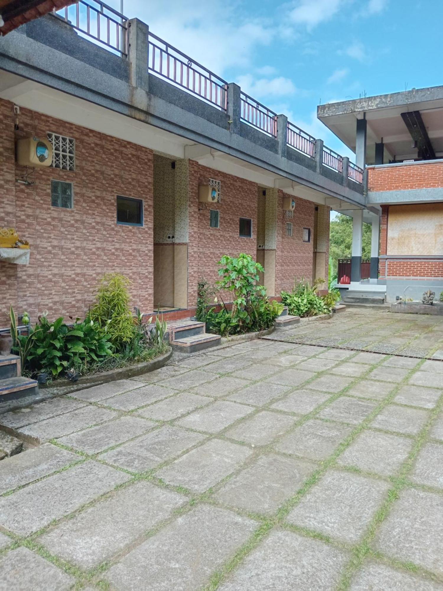 Kanaya Homestay & Warung Heaven Munduk  Exterior photo