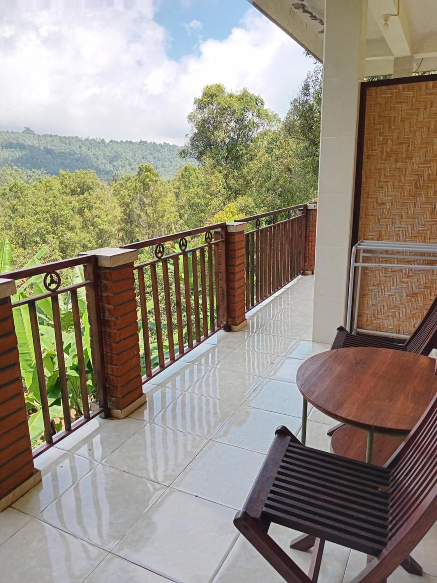 Kanaya Homestay & Warung Heaven Munduk  Exterior photo